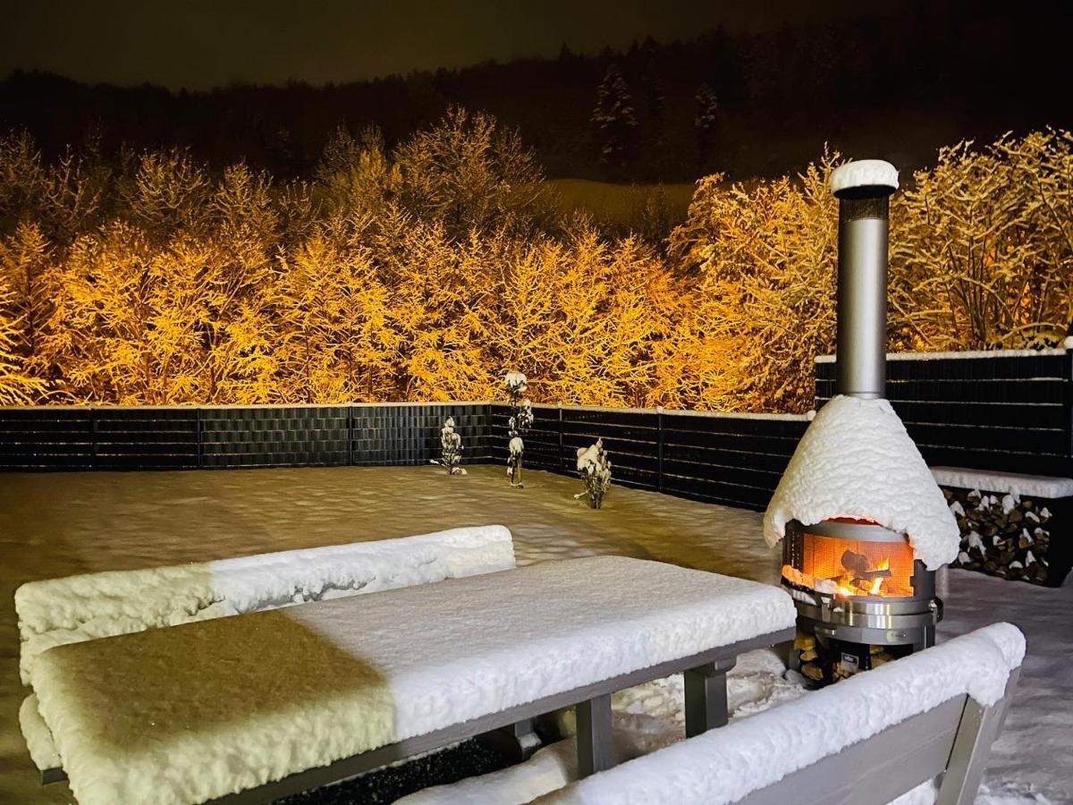 Voralpen Lodge - Ferienhaus Mit Gym & Wellnessbereich Traisen Екстериор снимка