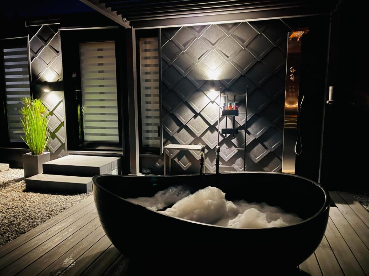Voralpen Lodge - Ferienhaus Mit Gym & Wellnessbereich Traisen Екстериор снимка